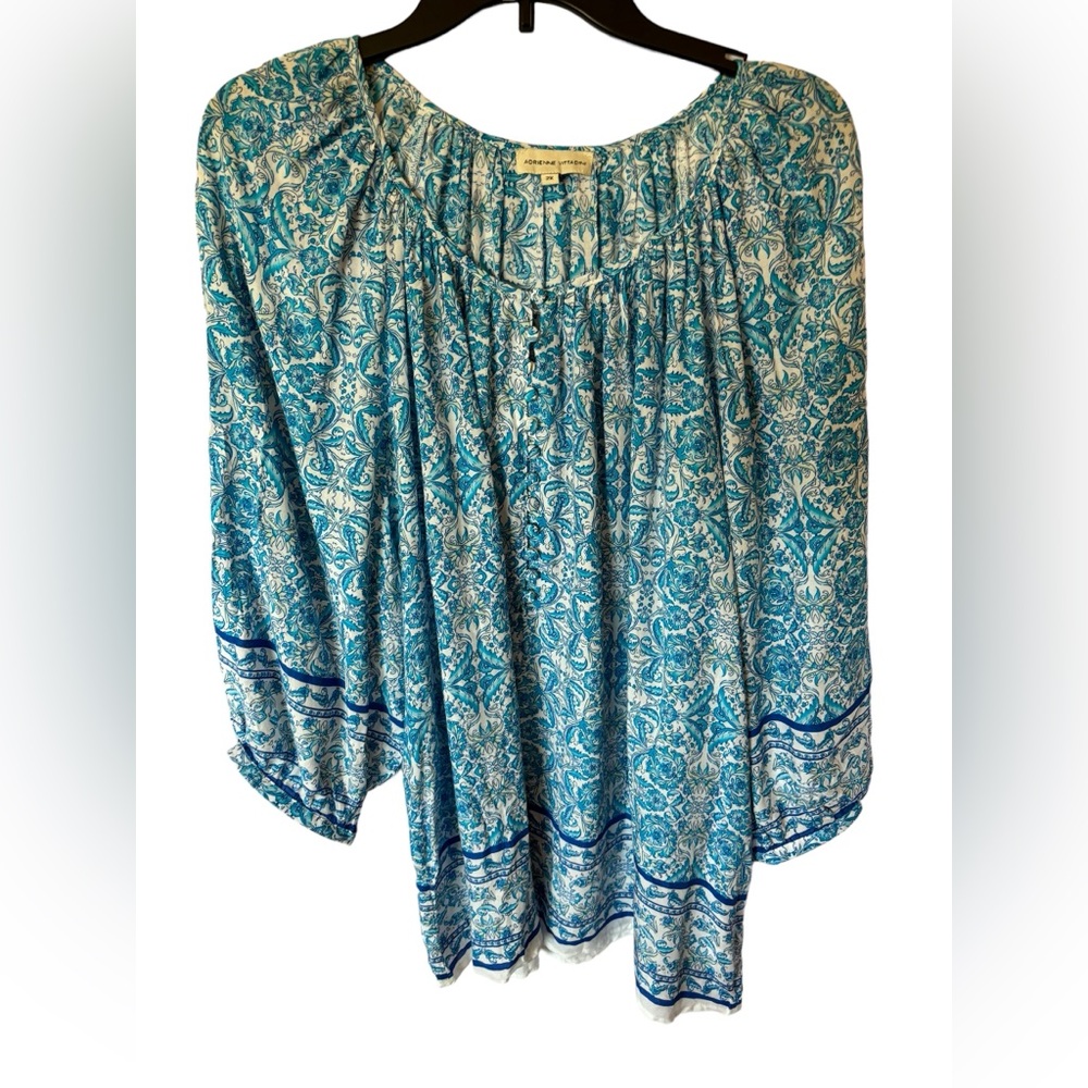 Adrienne Vittadini Women’s Blue and White Paisley Blouse Size 2X‎